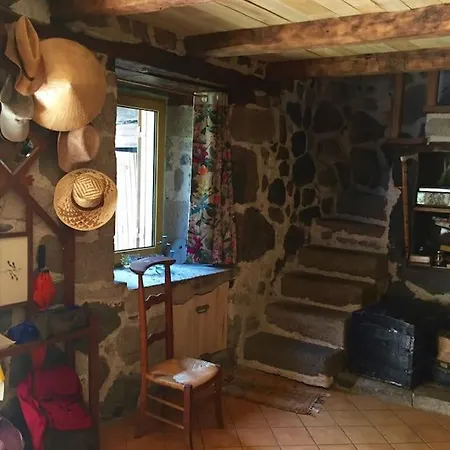 Havre De Paix Renove Avec Amour, Espace Yoga . Jou-sous-Monjou