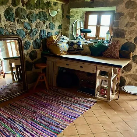 Havre De Paix Renove Avec Amour, Espace Yoga . Jou-sous-Monjou