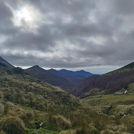 בית נופש Havre De Paix Renove Avec Amour, Espace Yoga . Jou-sous-Monjou