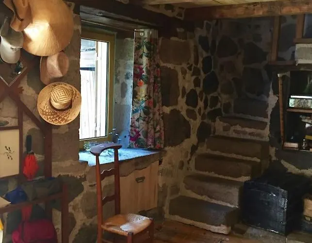 Havre De Paix Renove Avec Amour, Espace Yoga . Jou-sous-Monjou