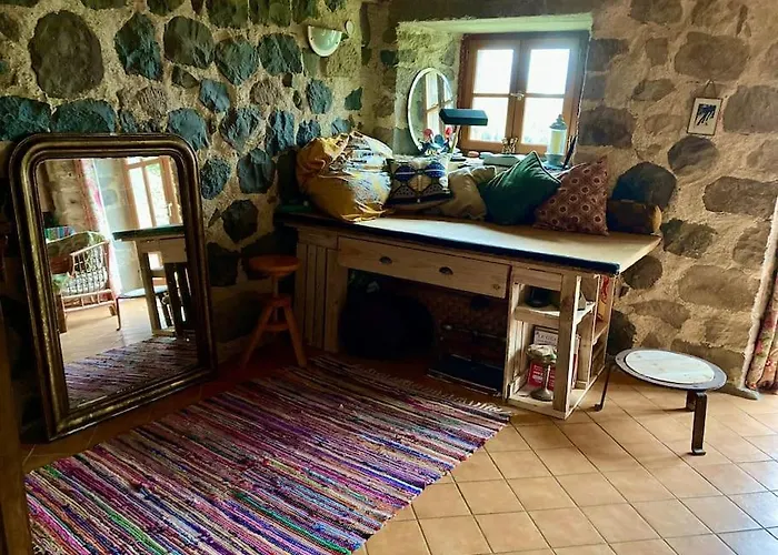 Havre De Paix Renove Avec Amour, Espace Yoga . Jou-sous-Monjou