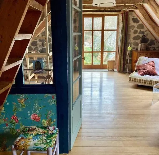 Havre De Paix Renove Avec Amour, Espace Yoga . Jou-sous-Monjou